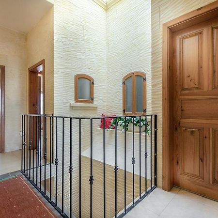 A Popular Pet Friendly Villa With A Pool, Gozo Xaghra Exterior photo